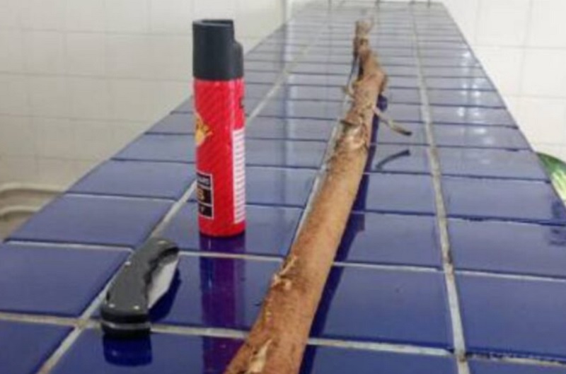 Briga entre mototaxistas termina na delegacia em Brumado; suspeito estava com canivete e spray de pimenta