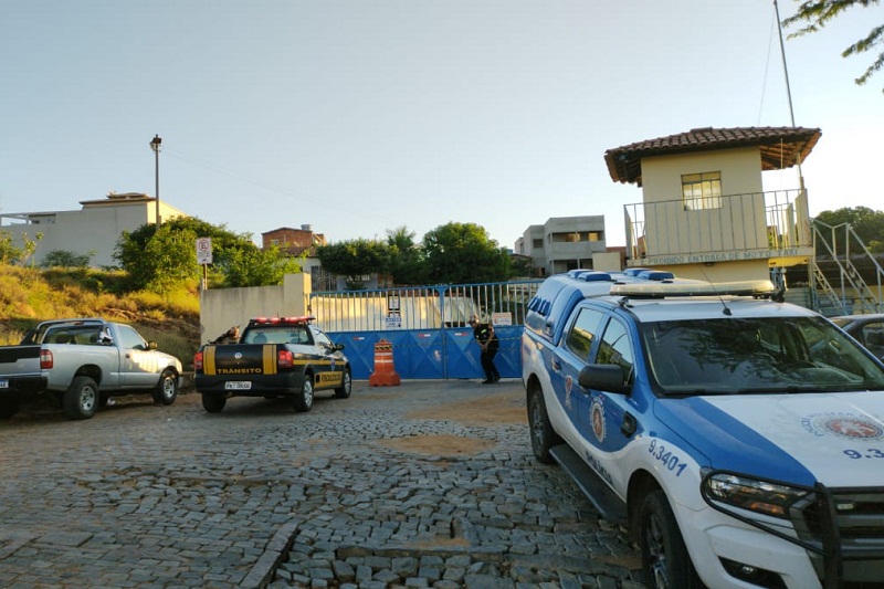 Brumado/BA: Garagem da Novo Horizonte  é interditada por está realizando embarque e desembarque de passageiros