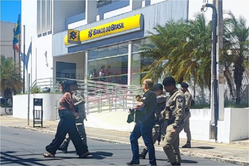 Mulher é presa   após tentar aplicar golpe no Banco do Brasil em Livramento de Nossa Senhora