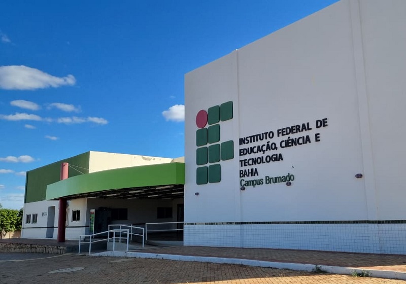 IFBA Brumado avalia implantação de cursos superiores de Análise de Sistemas e Arquitetura e Urbanismo