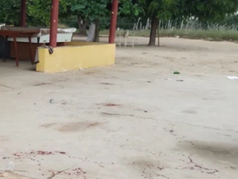 Homem é preso após esfaquear jovem durante confusão em bar na zona rural de Brumado