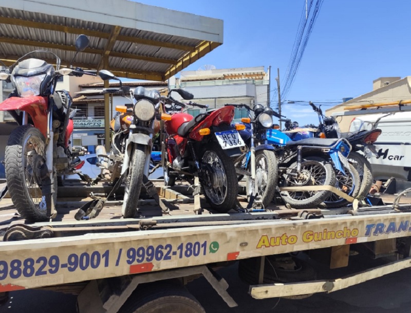 94ª CIPM apreende cerca de 10 motos por arruaça e prática de grau em Caetité