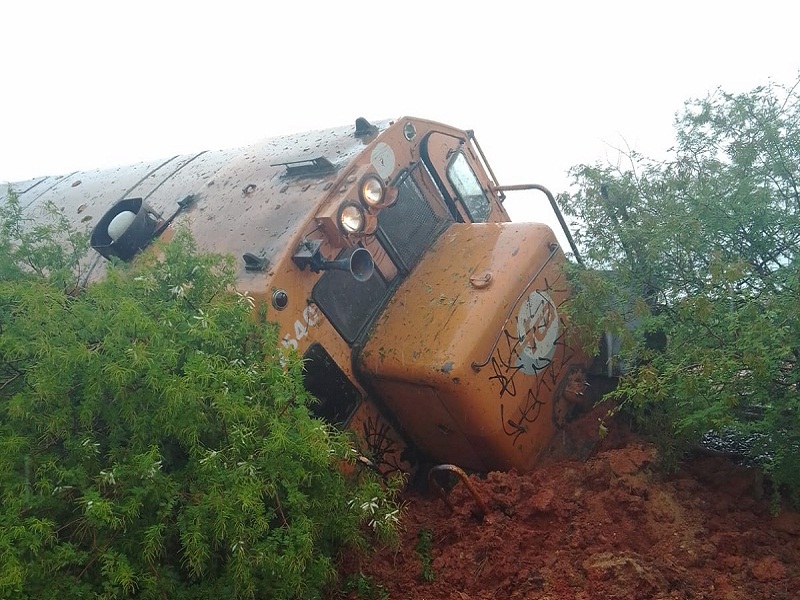Trem da VLI descarrila e tomba entre o distrito de Ourives e o município de Tanhaçu