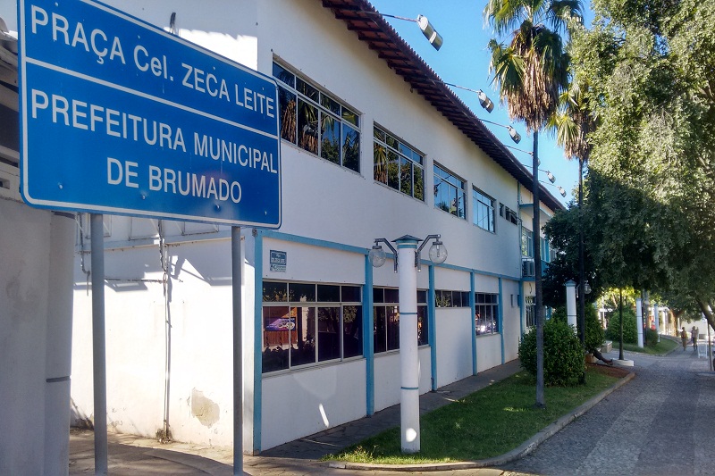 Prefeitura de Brumado anuncia reajuste de até 9% para servidores municipais