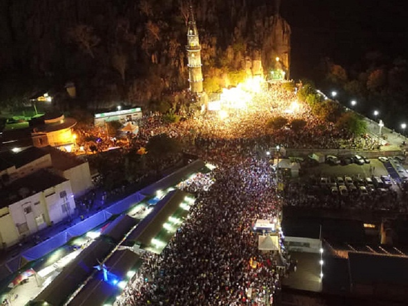 Bom Jesus da Lapa reúne 600 mil fiéis em evento religioso