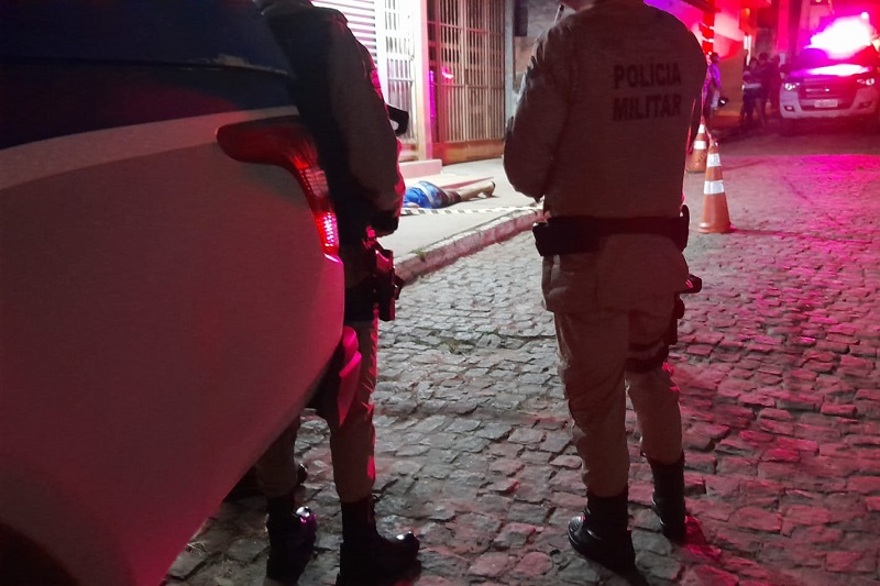  Bahia: Jovem de 28 anos é morto a tiros em Brumado 