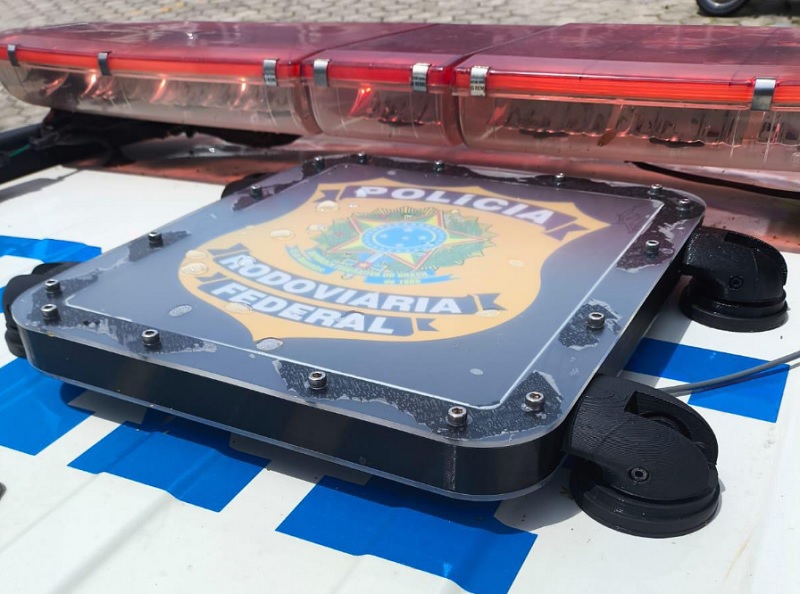 PRF inicia implantação de internet via satélite em viaturas na Bahia