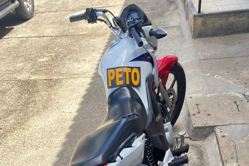 #Bahia: PM recupera moto furtada em Brumado